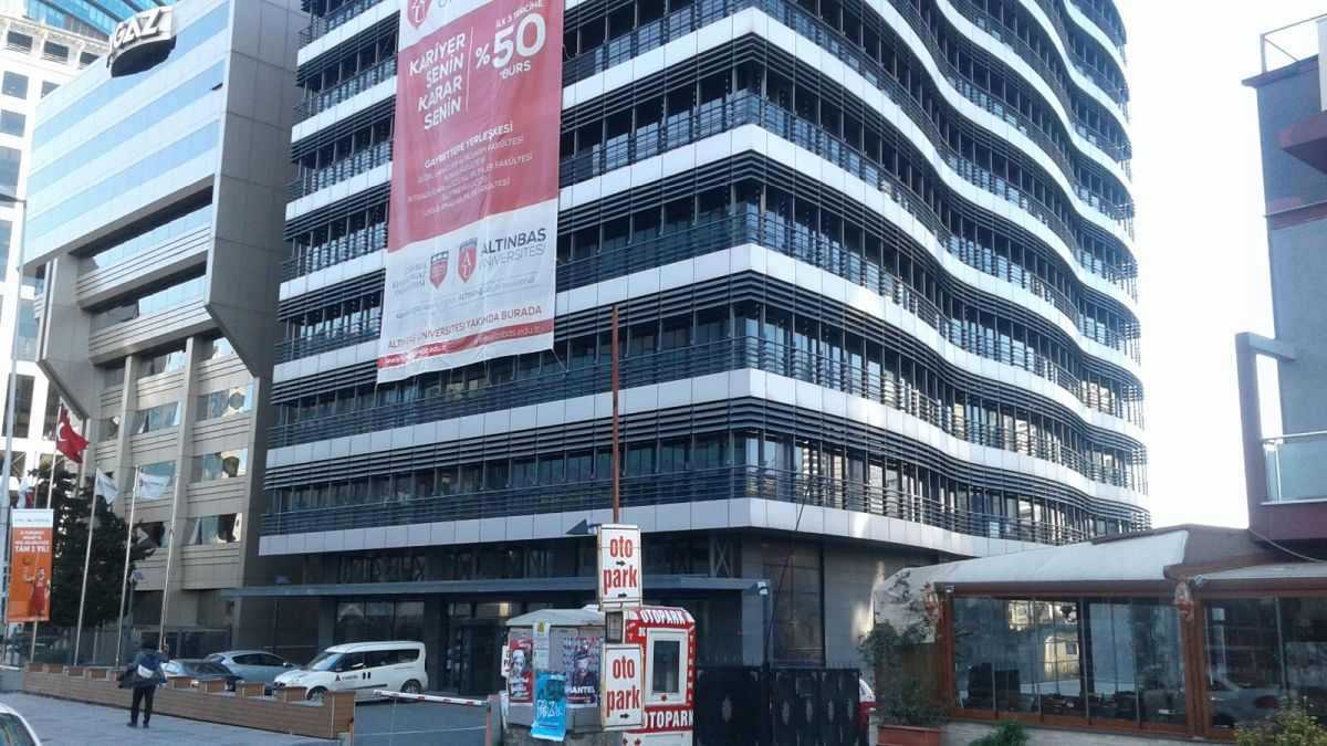 Altınbaş Üniversitesi